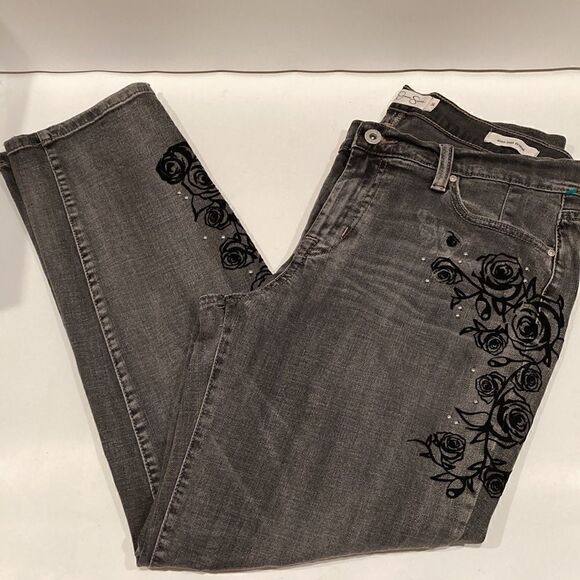 Jessica Simpson Gray Mika Best Friend Distressed  Jeans Sz 30 - Picture 3 of 12
